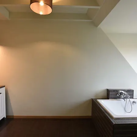 شقة Cozy In West Flanders With Sauna And Jacuzzi Lombardsijde