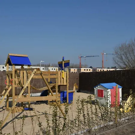 Cozy In West Flanders With Sauna And Jacuzzi شقة Lombardsijde
